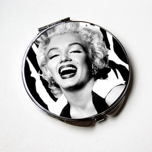 Zrcátko - Božská Marilyn — foto 4