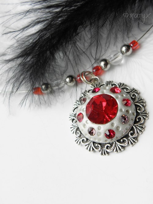 Štrasové slunce /Red/ — foto 2