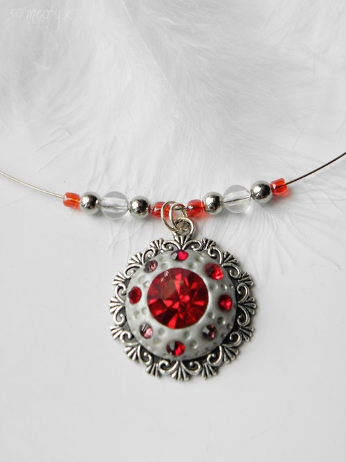 Štrasové slunce /Red/ — foto 3