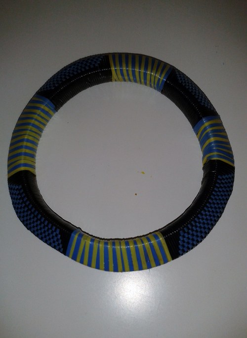 Náramek v africkém stylu — foto 2