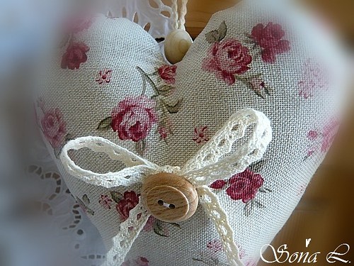 Starobylé srdíčko ~ růže na režné — foto 2