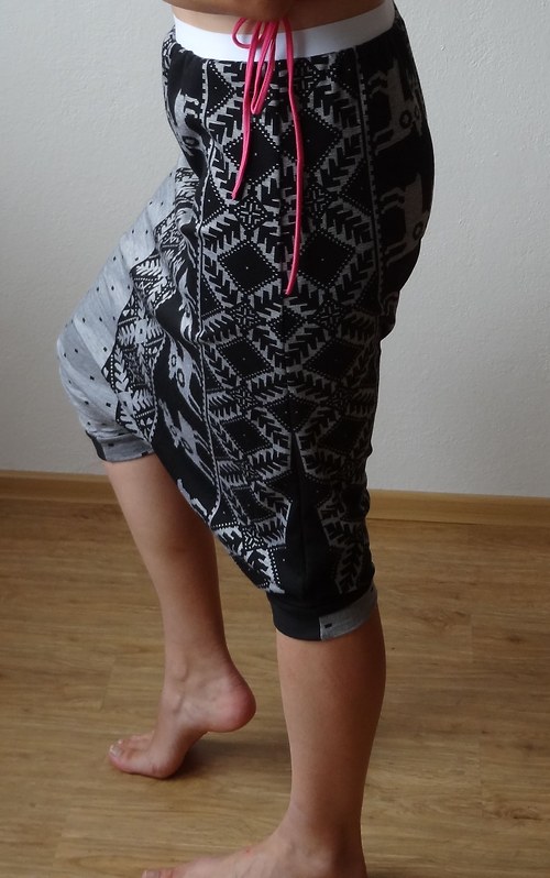 Turecké 3/4 kalhoty — foto 3