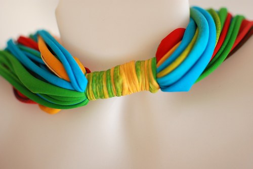 Decolt lycra duhový II — foto 4