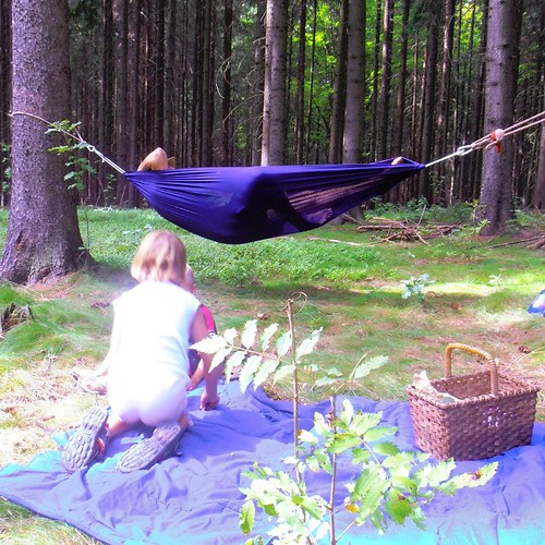 Cestovní hamaka tmavě modrá — foto 2