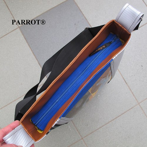 Yearning for Happiness No.13 - PARROT® — foto 4