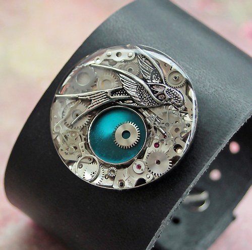 Steampunkový náramek — foto 2