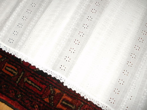 Bílé záclonky — foto 2