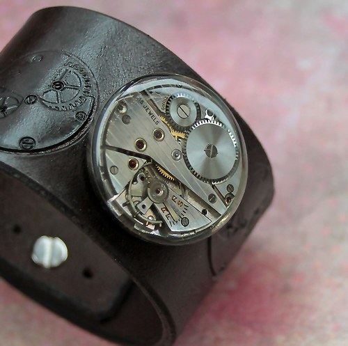 Steampunkový náramek — foto 2