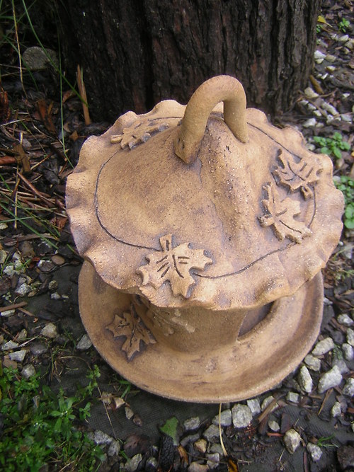 Větší krmítko — foto 2