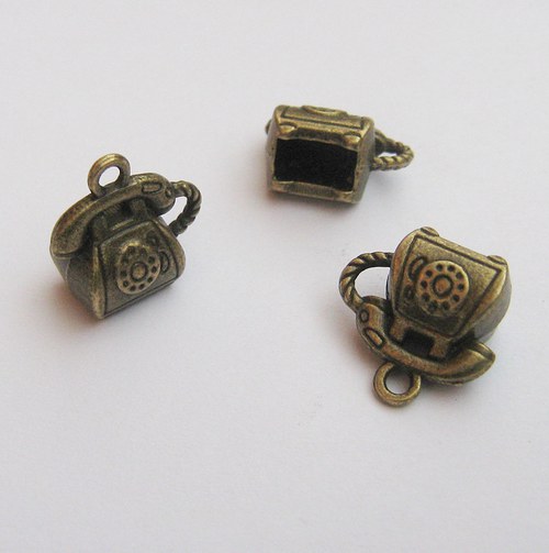 Přívěsek 15 x 14 mm — foto 2