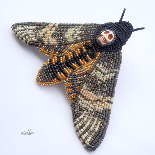 Brož "Acherontia atropos" — foto 5