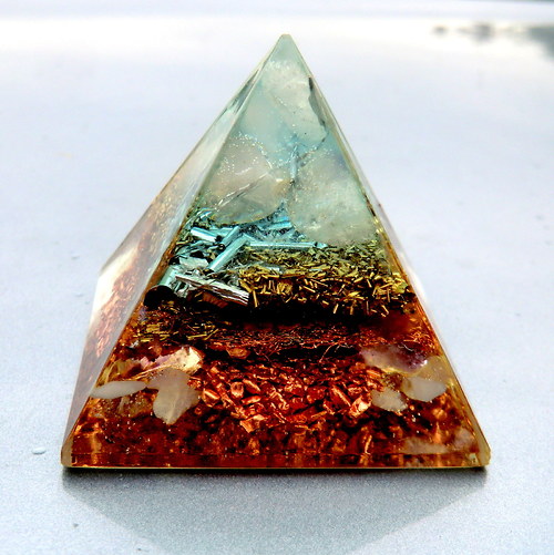 Orgonit *Pyramida (C)* Energie — foto 3