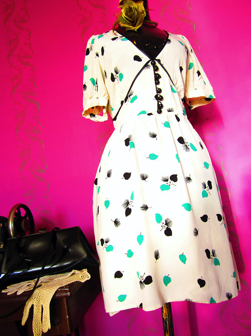Šatičky vintage look — foto 3