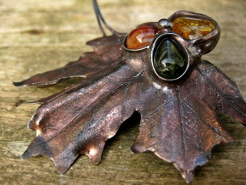 Maple leaf evolution - výrazný náhrdelník — foto 4