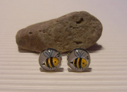 Bee — foto 2
