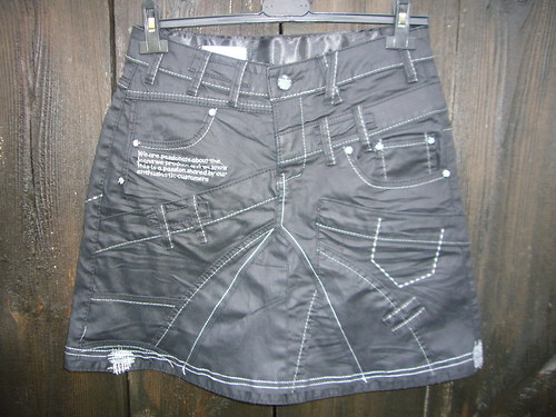 X womanka - Black Japan — foto 5