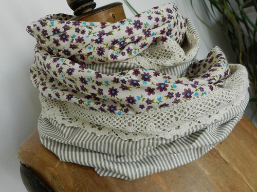 BEIGE and PURPLE ... — foto 2