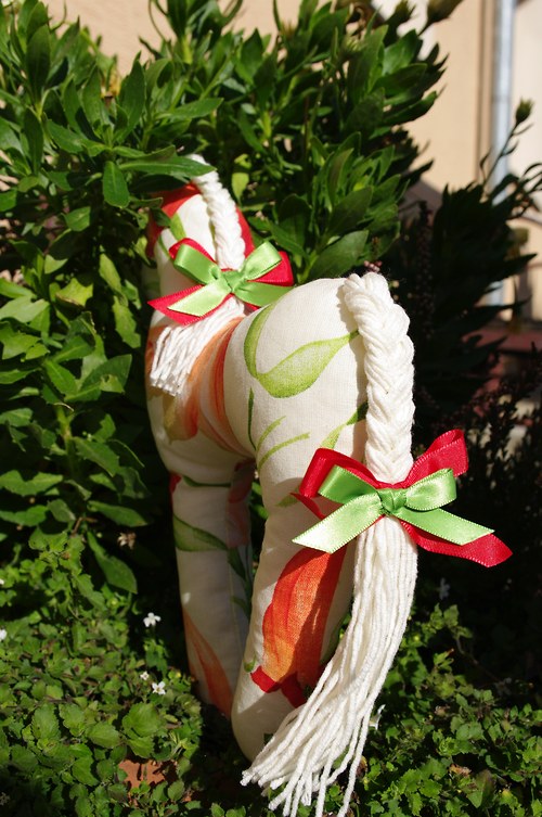 Koník s tulipány — foto 2