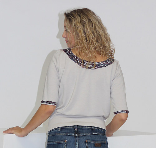 Světle šedá halenka — foto 2