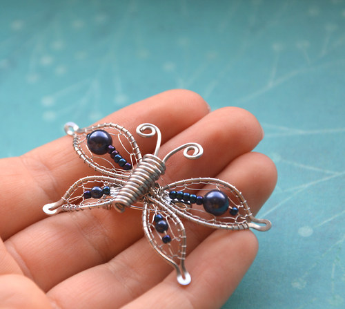 Malovaný inkoustem. (Swarovski perly) — foto 2