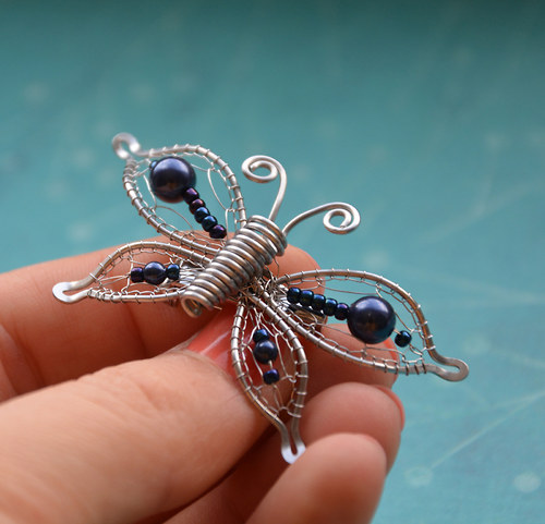 Malovaný inkoustem. (Swarovski perly) — foto 3
