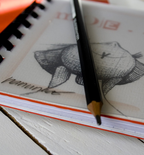 NOTES - 9,5 x 12 cm- Moje . . . sv.črvená. — foto 4