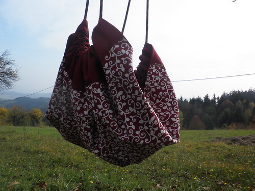 Houpačka Vínové lístky — foto 3