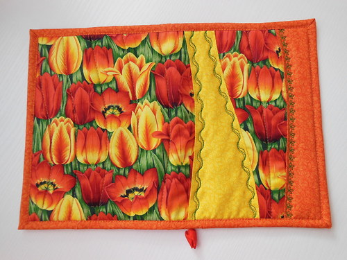 Obal na knihu - Tulipány — foto 2