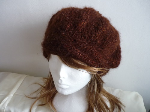 ELEGANTNÍ BARET v tm.hnědé — foto 3
