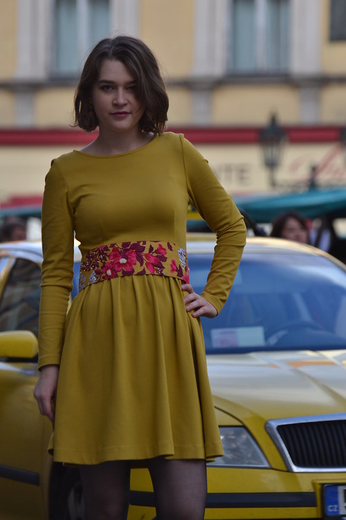 Vyšívaný pásek — foto 3