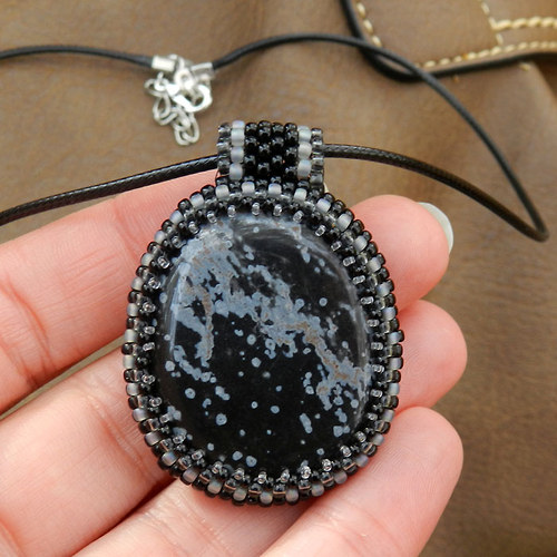 Přívěsek s obsidiánem — foto 2