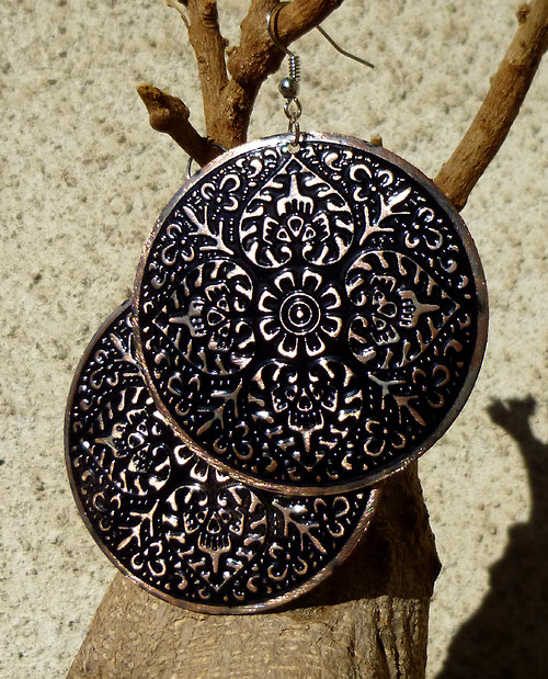 Náušnice černé ornamenty — foto 2