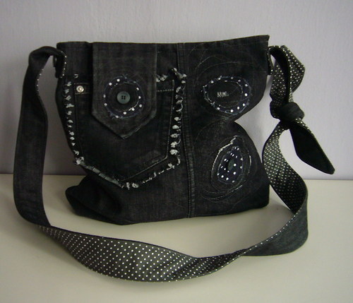 Kabelka z černé džínoviny - crazy patchwork — foto 2