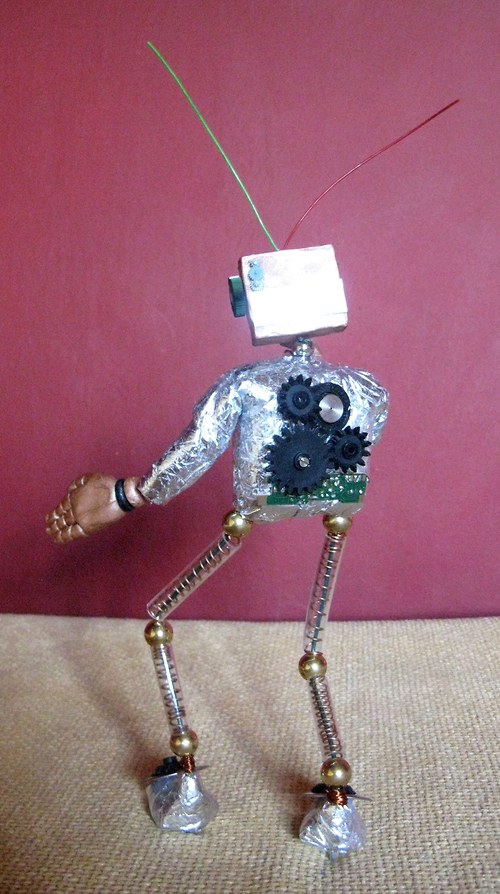 Autorský panáček robot J9P — foto 6