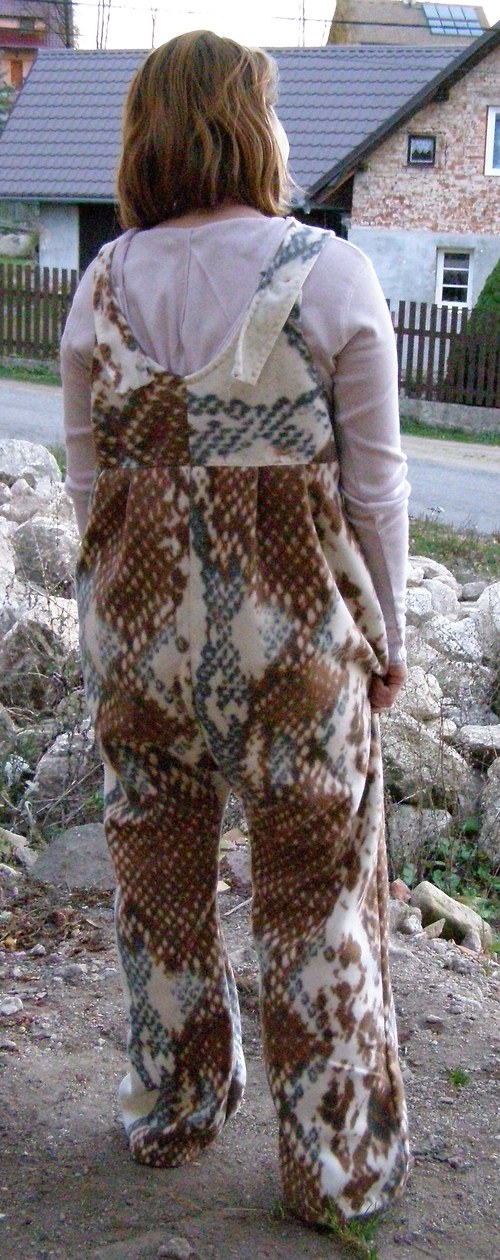 Krtečkové gatě - Hadí žena — foto 4