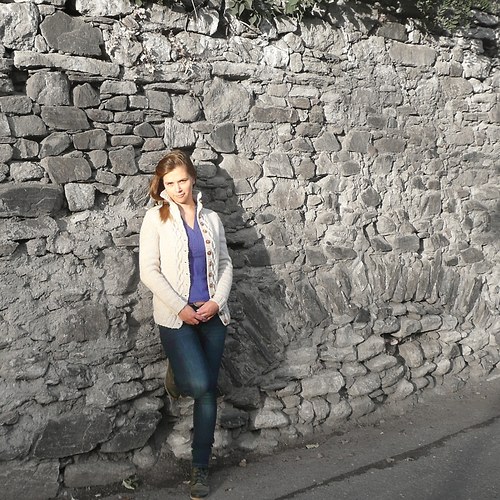 Propínací svetr s copánky -NA PŘÁNÍ- — foto 5