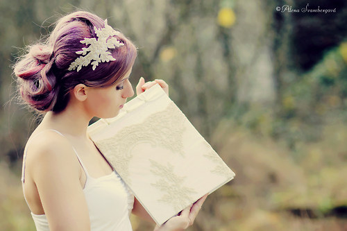 LUXURY WEDDING LACE - čelenka gold — foto 3