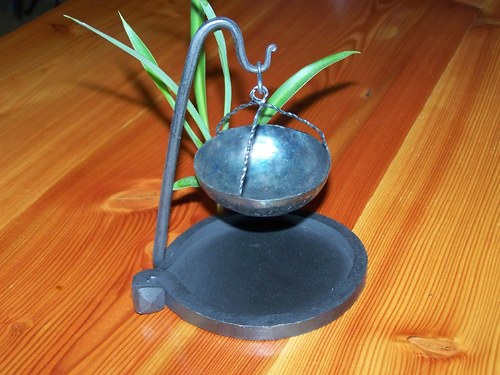 Kovaná aromalampa — foto 2