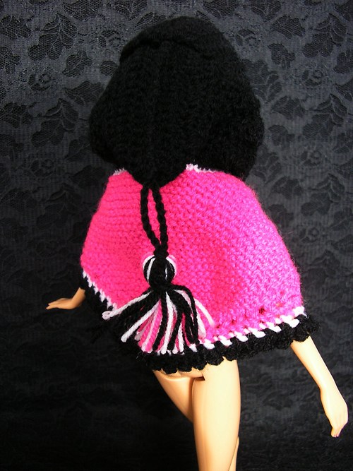 Růžový pléd s kapucí pro Barbie — foto 2