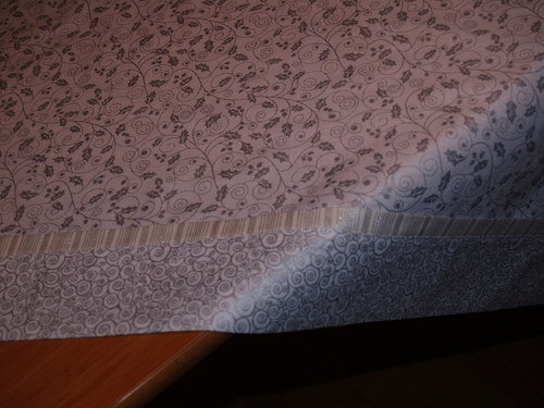 Vánoční ubrus - Stříbrná cesmína — foto 3