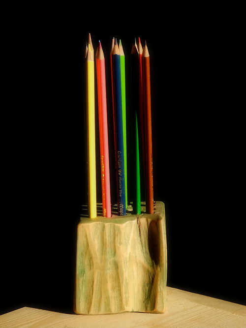 Tužkovník Oli ... a pastelky nebudou na zemi — foto 2