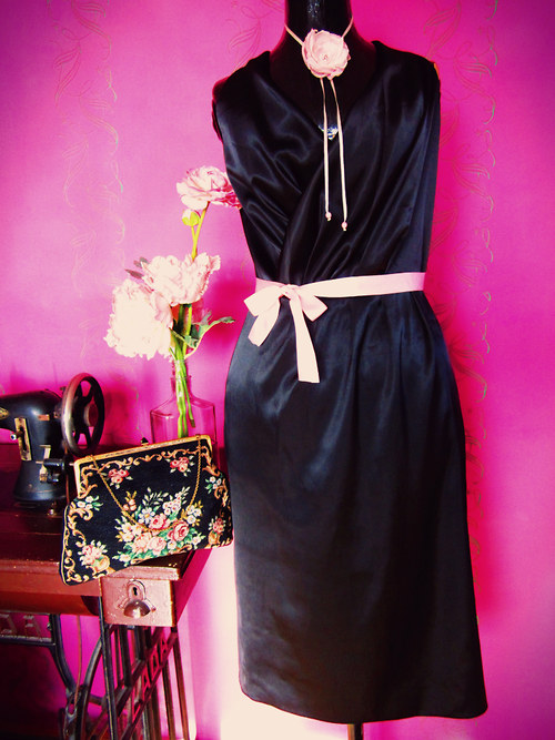 Little black dress — foto 2