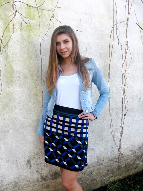 Sukýnka abstraktní vzor (38) — foto 6