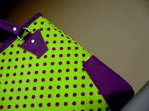 Kožená - Violet dots — foto 3