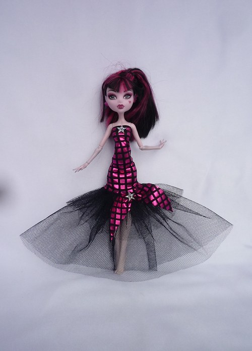 Do šatníku Monster High — foto 3