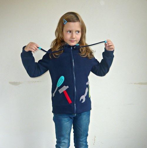 Kdo opraví robota ? :-) ... do vel. 122 — foto 3