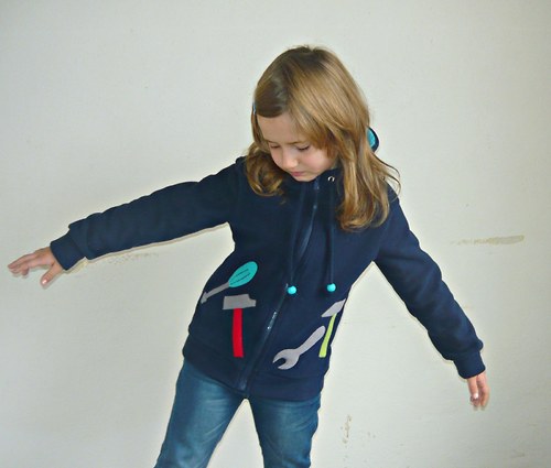 Kdo opraví robota ? :-) ... do vel. 122 — foto 4