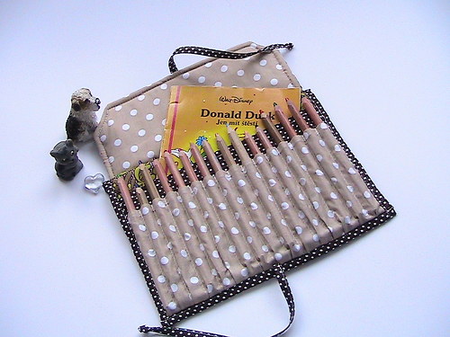 Obal Na Pastelky A Bloček - Micinkový — foto 2