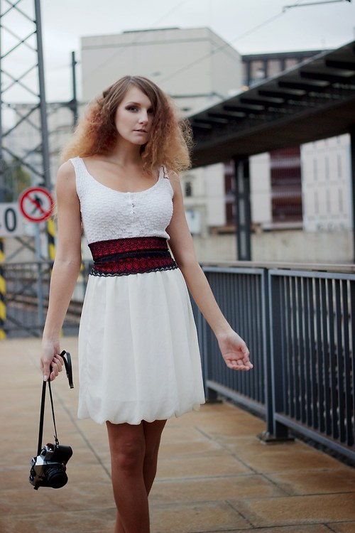 Šaty"Serena" — foto 2