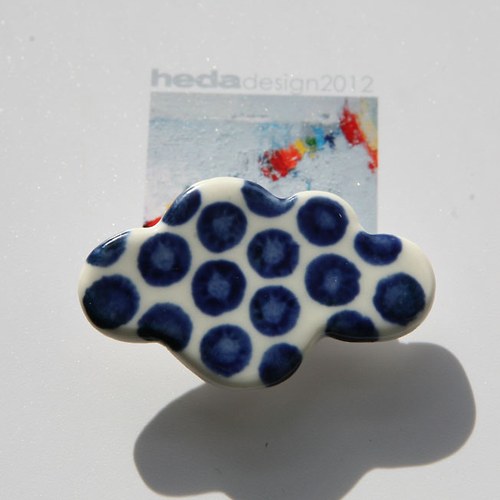 Oblačno a krásně (porcelánová brož) — foto 5